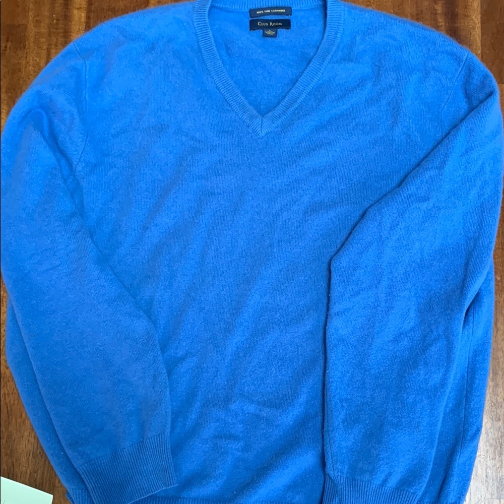 Men's club Room 100% Cashmere Blue V-Neck Sweater